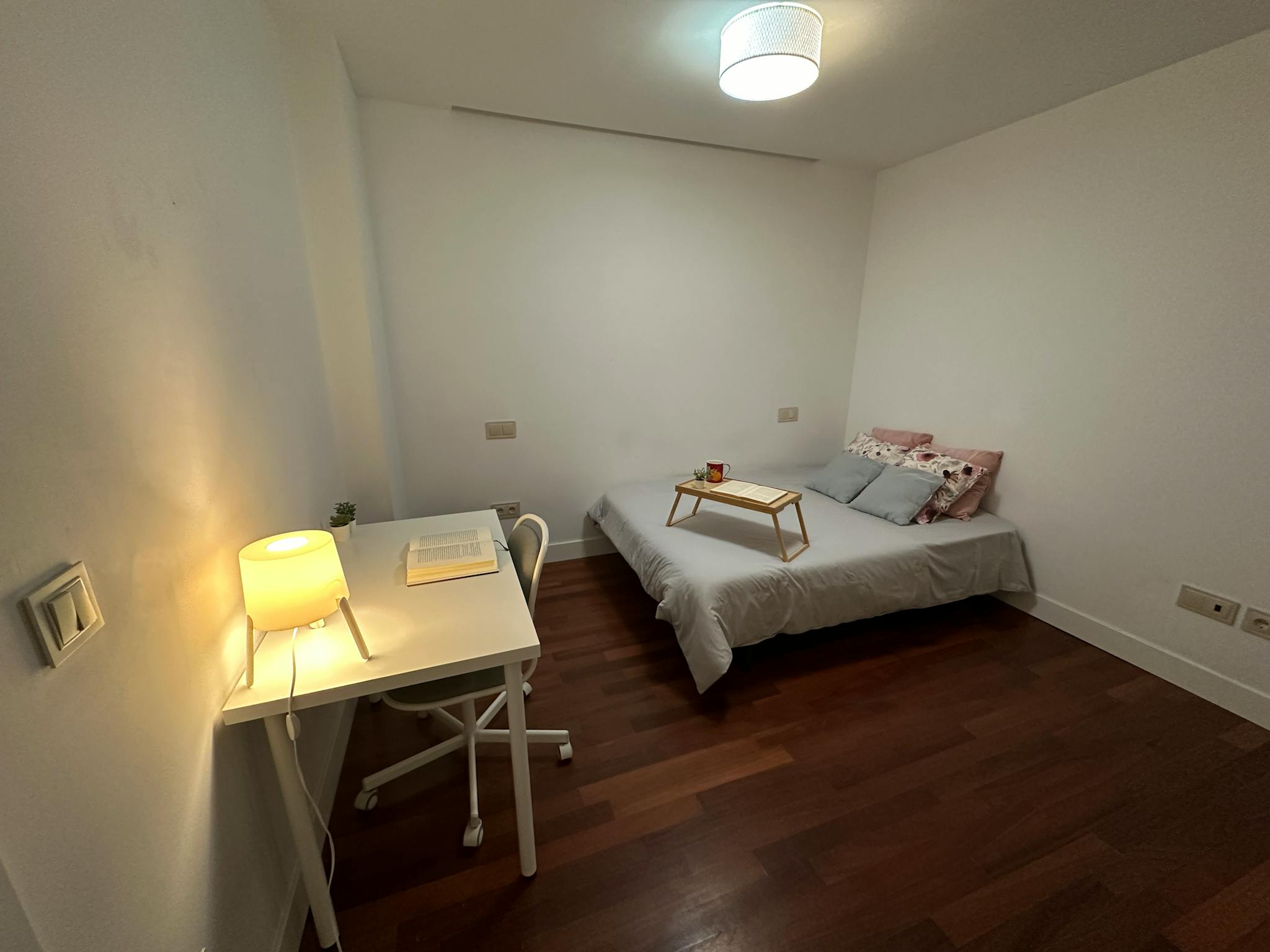 Calle de Ventura Rodríguez, Madrid preview