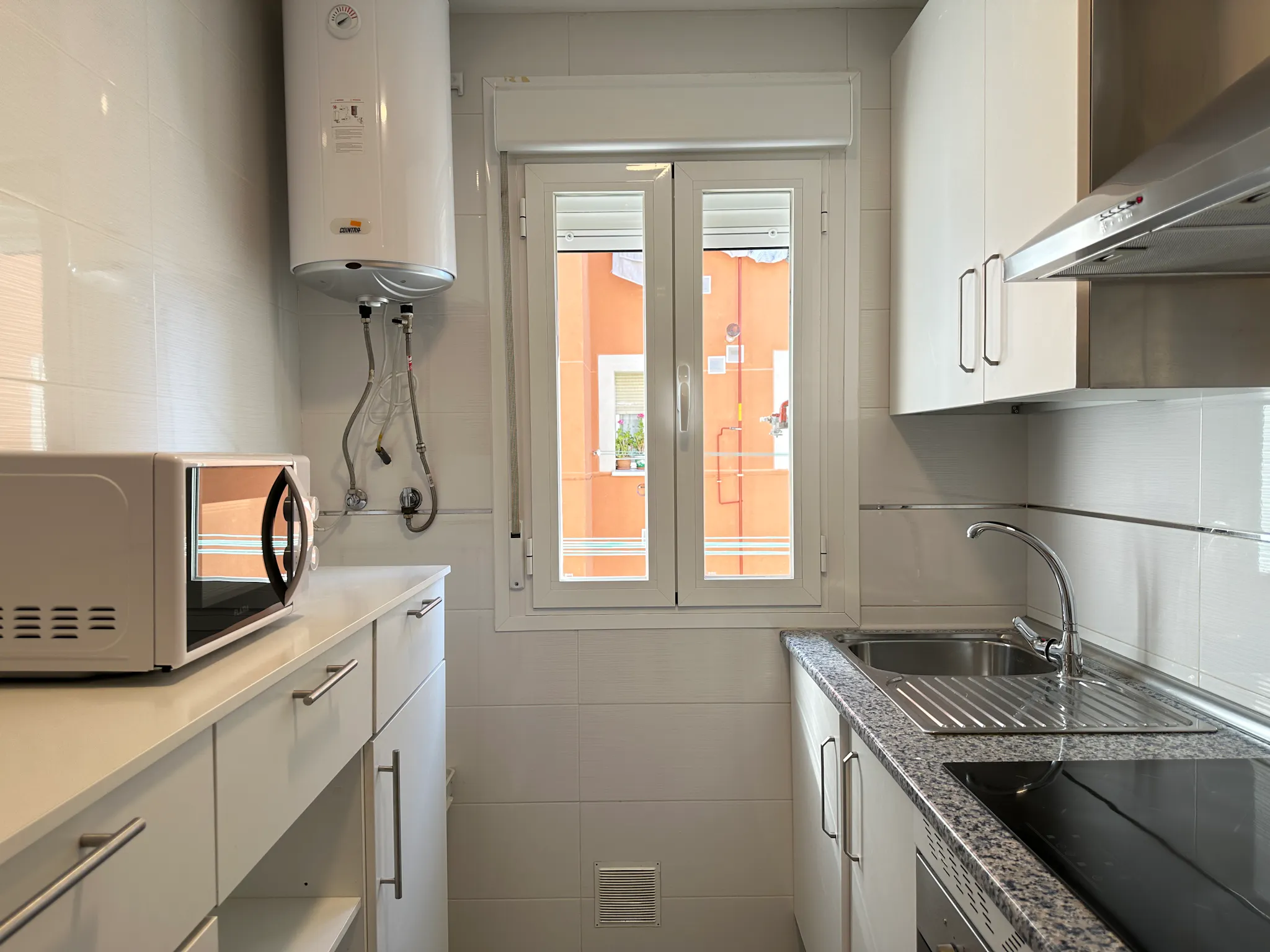 3-Bedroom Apartment in Calle de Julia Nebot, Madrid (1509220) COMMON_AREA 2