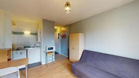 Квартира сдается в аренду за 420 € в месяц в Poitiers, Rue des Quatre Cyprès