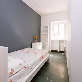 Private room for rent for €665 per month in Rome, Lungotevere degli Artigiani