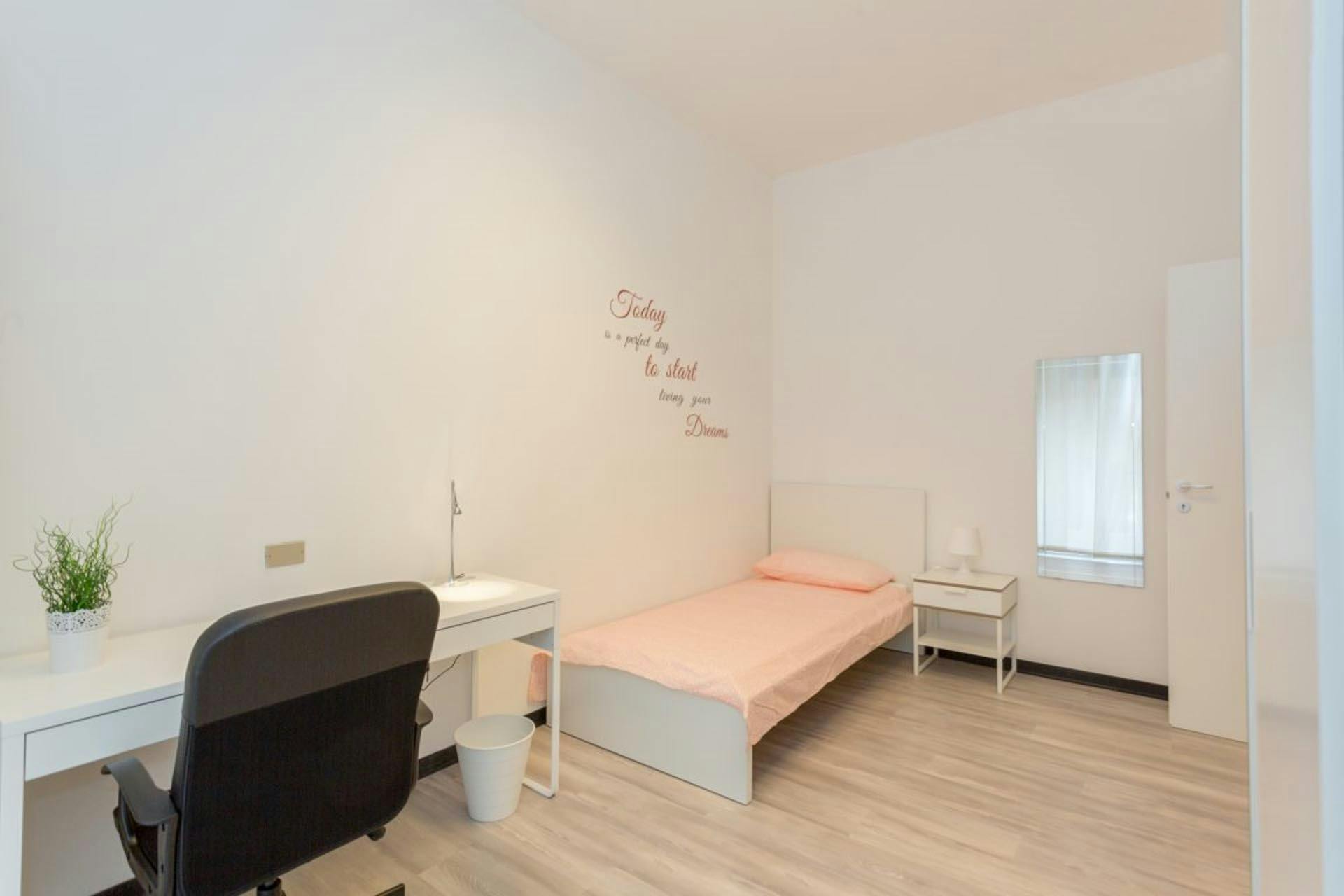 Private room in Via Vincenzo Monti, Milan (1509335) ROOM 2