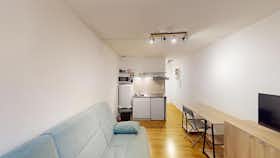 Studio for rent for €360 per month in Limoges, Rue des Petites Pousses
