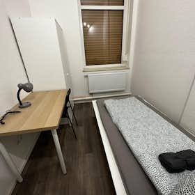 WG-Zimmer for rent for 450 € per month in Dortmund, Am Heedbrink