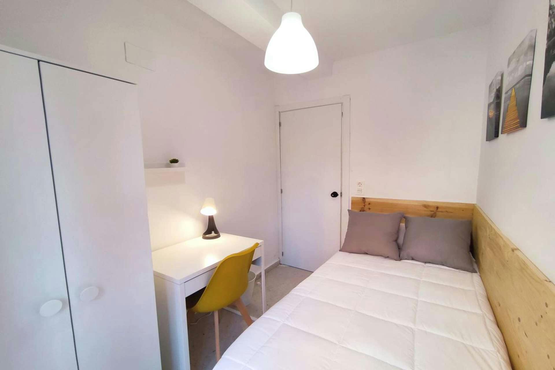 Calle Julio Moreno Dávila, Granada preview