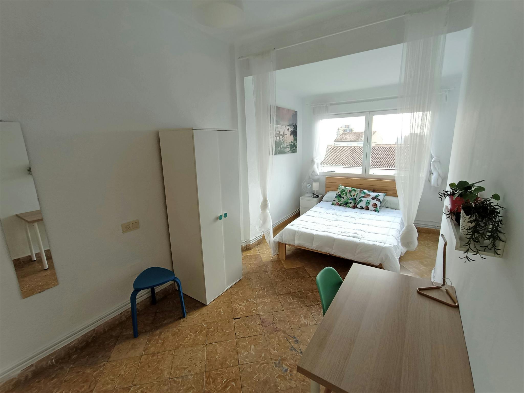 Paseo de Cartuja, Granada preview