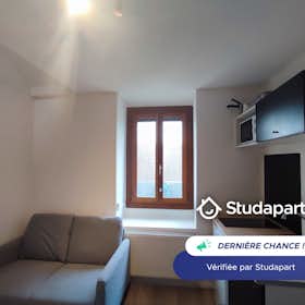 Apartment for rent for €445 per month in Lille, Rue Castiglione