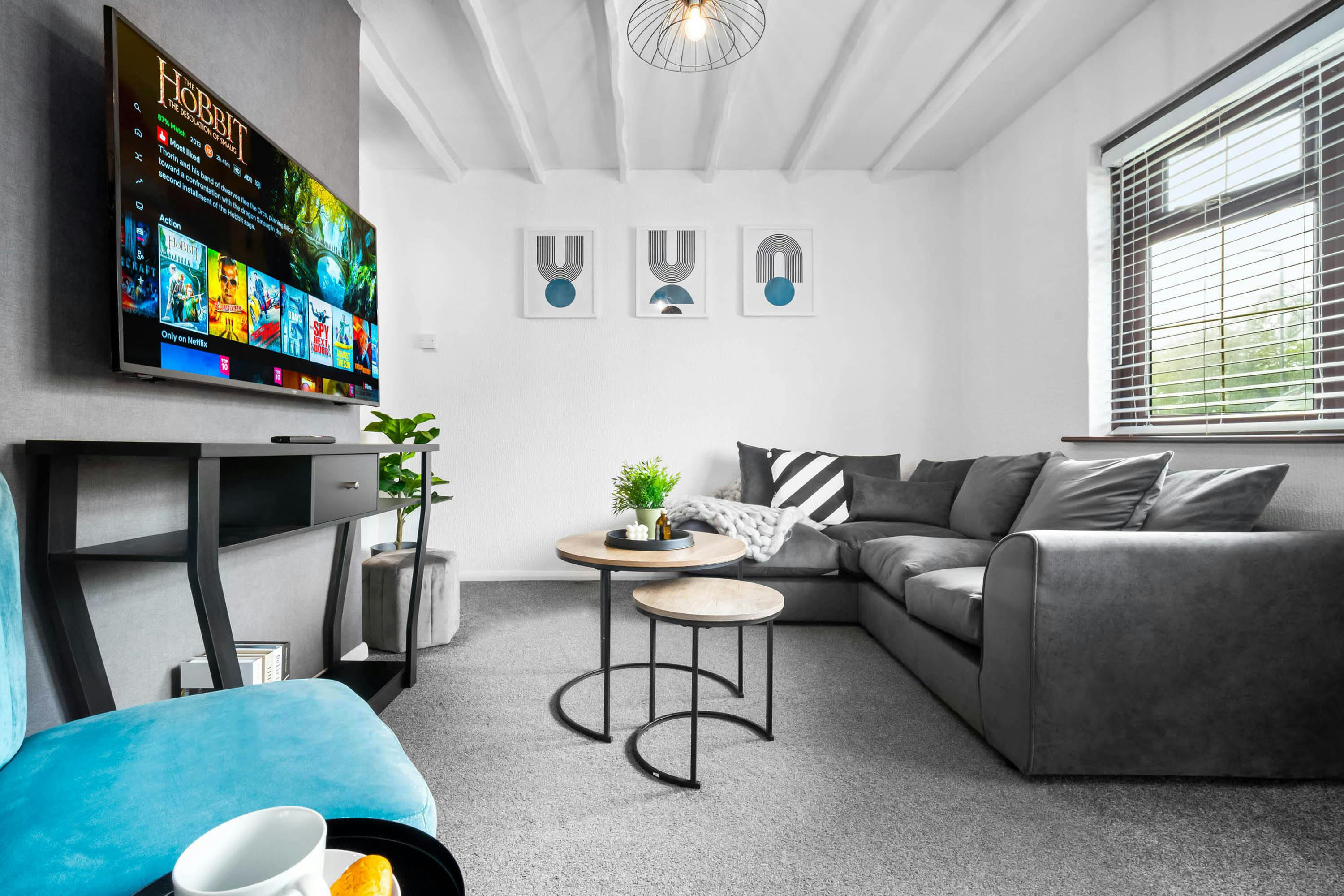 Mieszkanie do wynajęcia za 5681 € miesięcznie w mieście Walsall, Brownhills Road