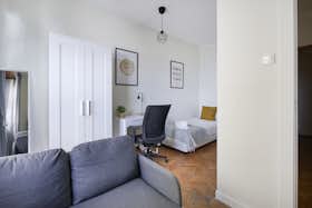 Wohnung zu mieten für 550 € pro Monat in Lisbon, Rua de Diogo do Couto