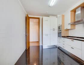 Apartament de închiriat pentru 2.850 EUR pe lună în Cascais, Rua Cidade de Beja