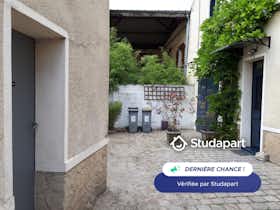 Apartament de închiriat pentru 650 EUR pe lună în Cergy, Rue Nationale