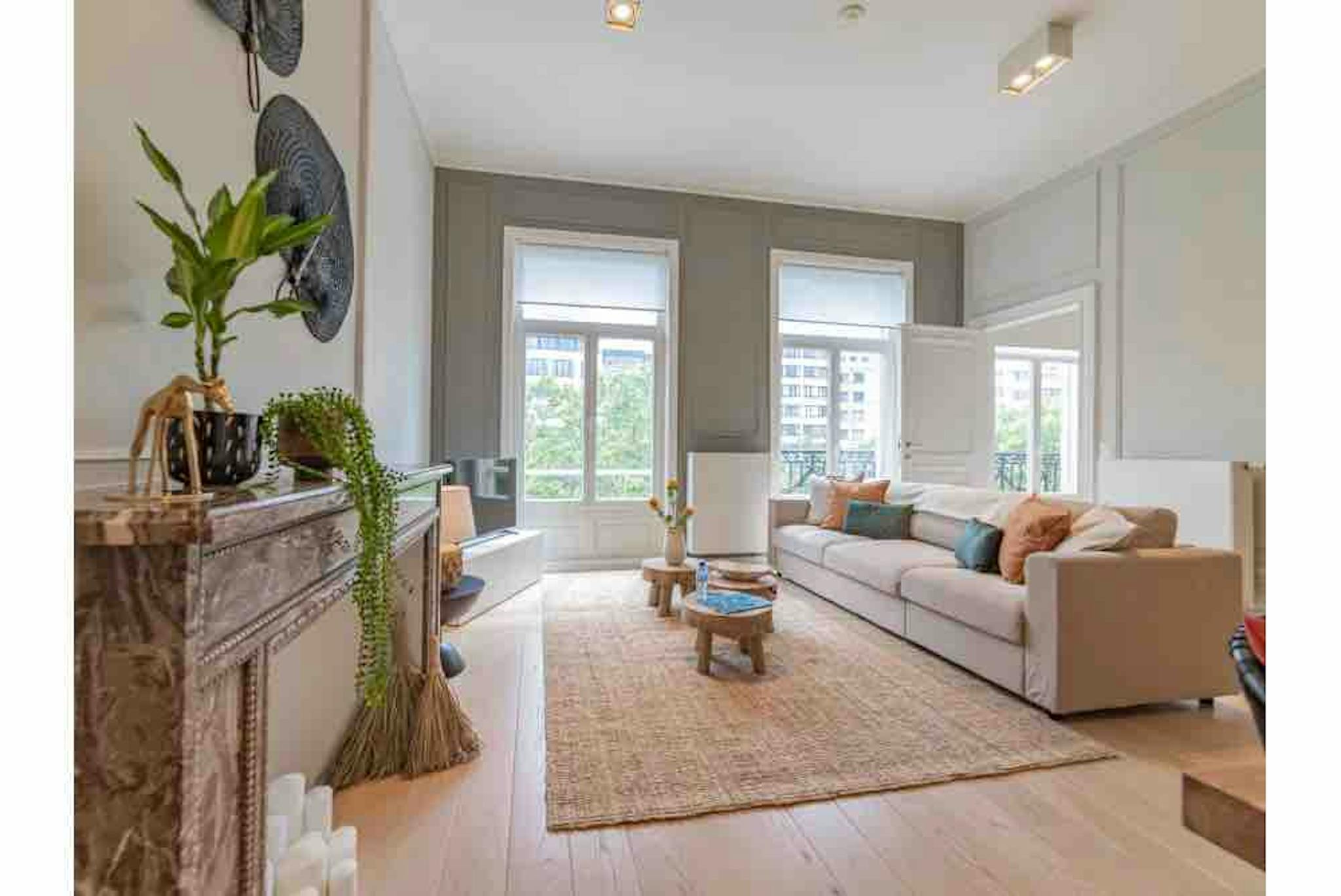 Boulevard de Waterloo, Brussels preview