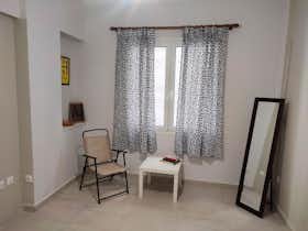 Apartment for rent for €750 per month in Athens, Chalkokondyli