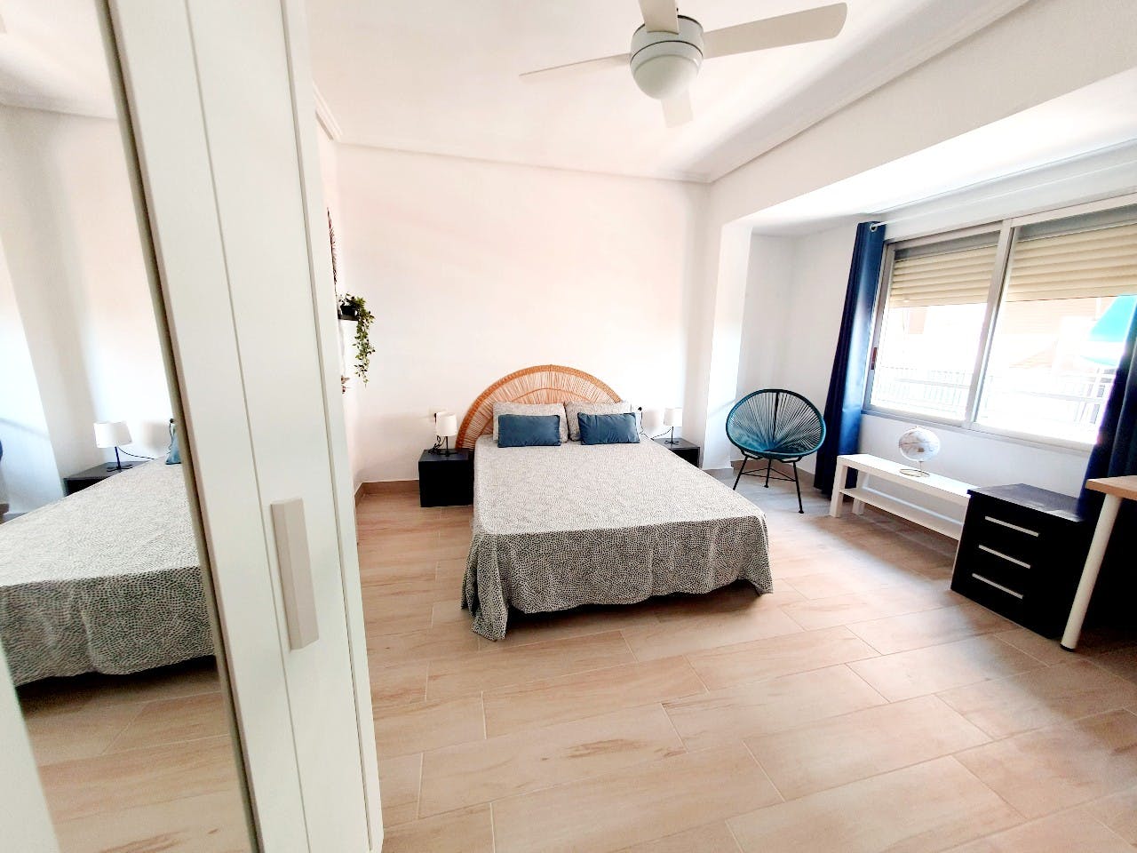 Carrer de la Reina, Valencia Valencia