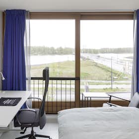 Apartament de închiriat pentru 2.280 EUR pe lună în Amsterdam, Strandeilandlaan