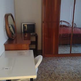 Stanza privata for rent for 540 € per month in Rome, Via della Farfalla