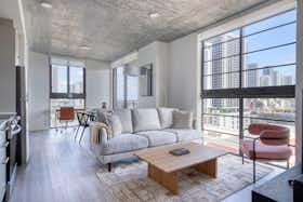 Appartamento in affitto a $6,394 al mese a Miami, NE 17th Ter