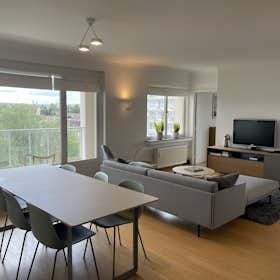 Apartment for rent for €2,500 per month in Auderghem, Avenue de la Houlette