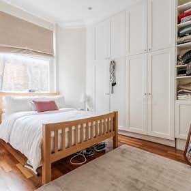 Wohnung zu mieten für 2.450 £ pro Monat in London, Elsham Road