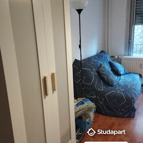 Apartment for rent for €660 per month in Strasbourg, Rue du Faubourg-National