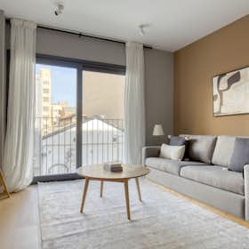 Apartment for rent for €3,147 per month in Barcelona, Carrer d'Àlaba