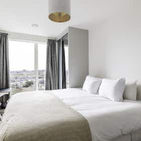 Wohnung zu mieten für 2.983 £ pro Monat in London, Bollo Lane