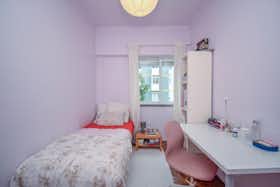 Cameră privată de închiriat pentru 550 EUR pe lună în Cascais, Rua Vicente Arnoso