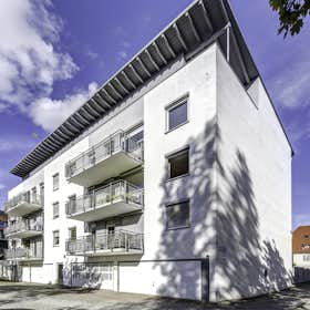 WG-Zimmer for rent for 560 € per month in Stuttgart, Aachener Straße