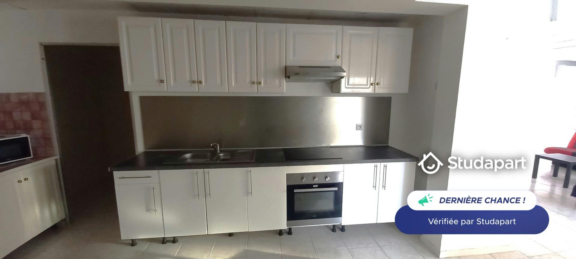 Apartment in Marseille, Petit Saint-Giniez, 8e Arrondissement - View 4