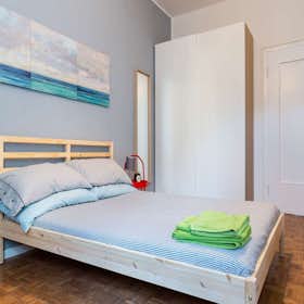 Приватна кімната за оренду для 545 EUR на місяць у Cesano Boscone, Via dei Salici