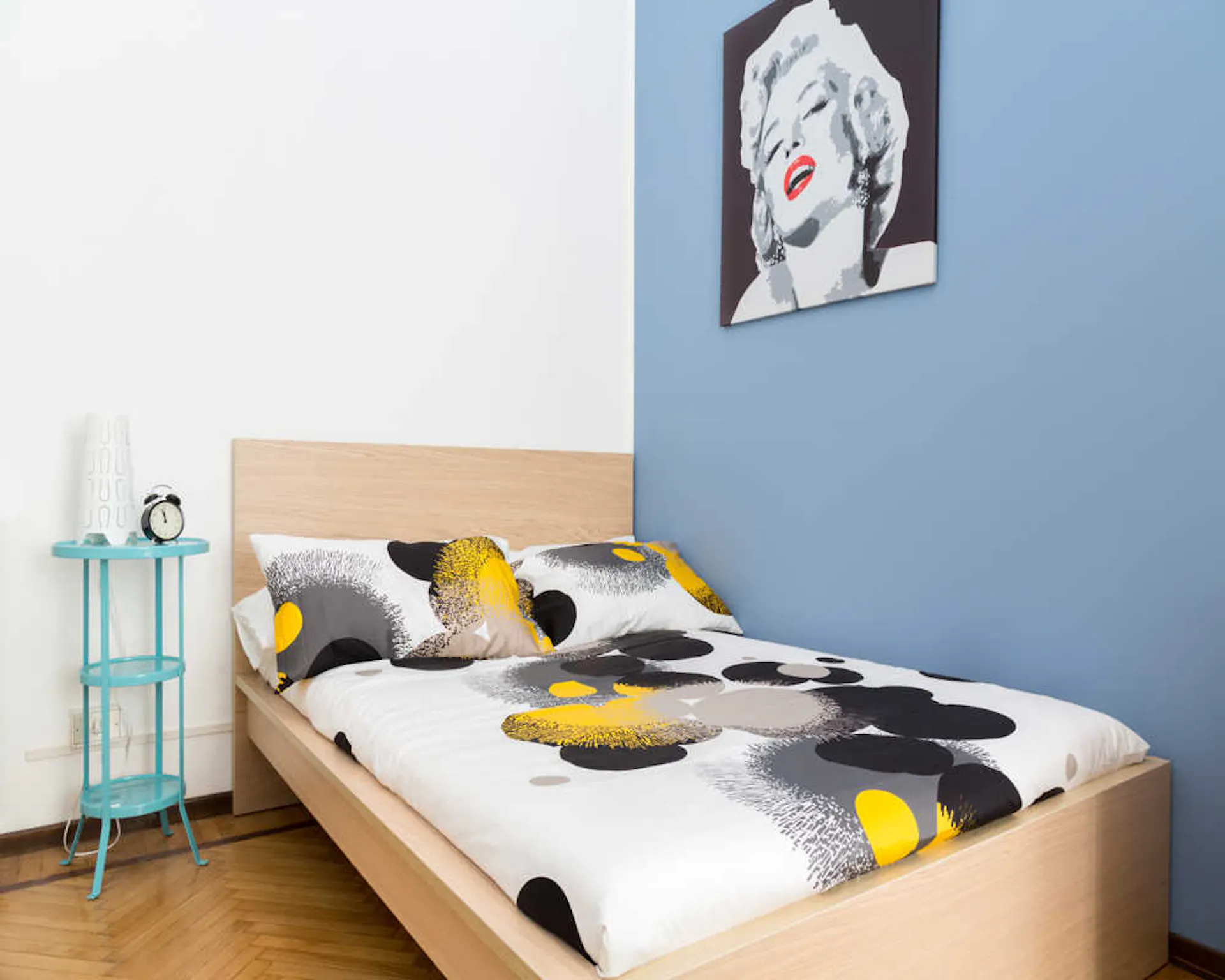 Via Andrea Costa, Milan preview