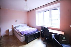 Appartamento in affitto a 2.800 PLN al mese a Kraków, ulica Juliana Fałata