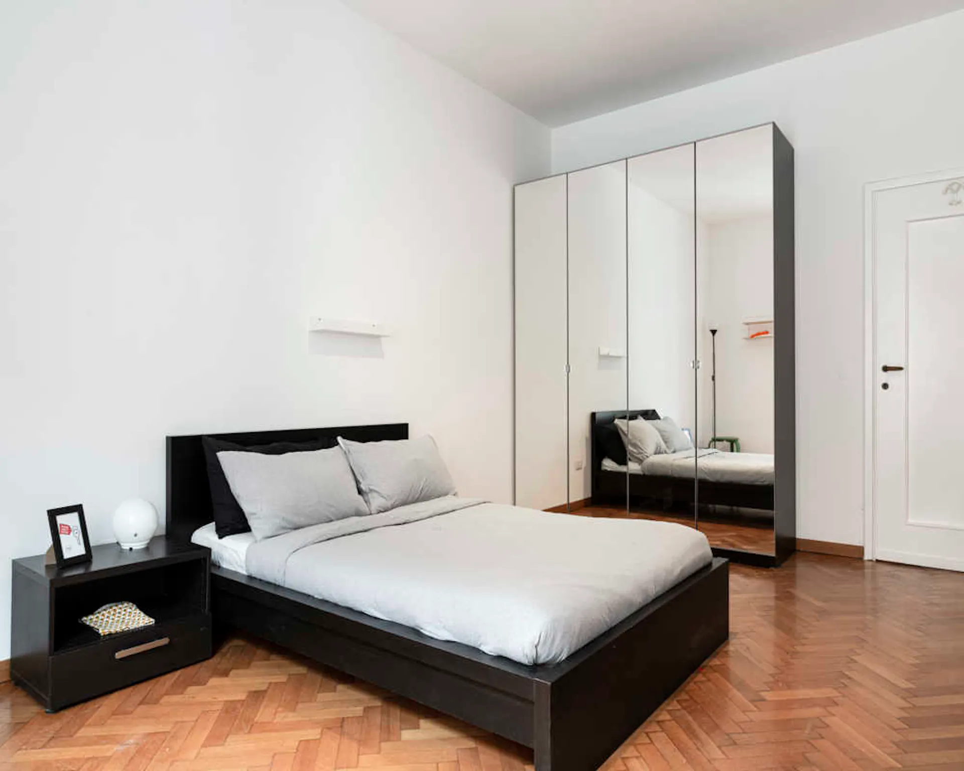 Via Antonio Pollaiuolo, Milan preview