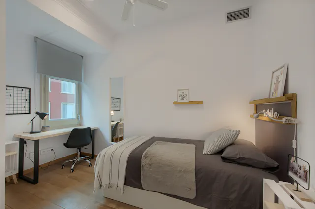 Private room in Carrer de Balmes, Barcelona (1510270) room image 2