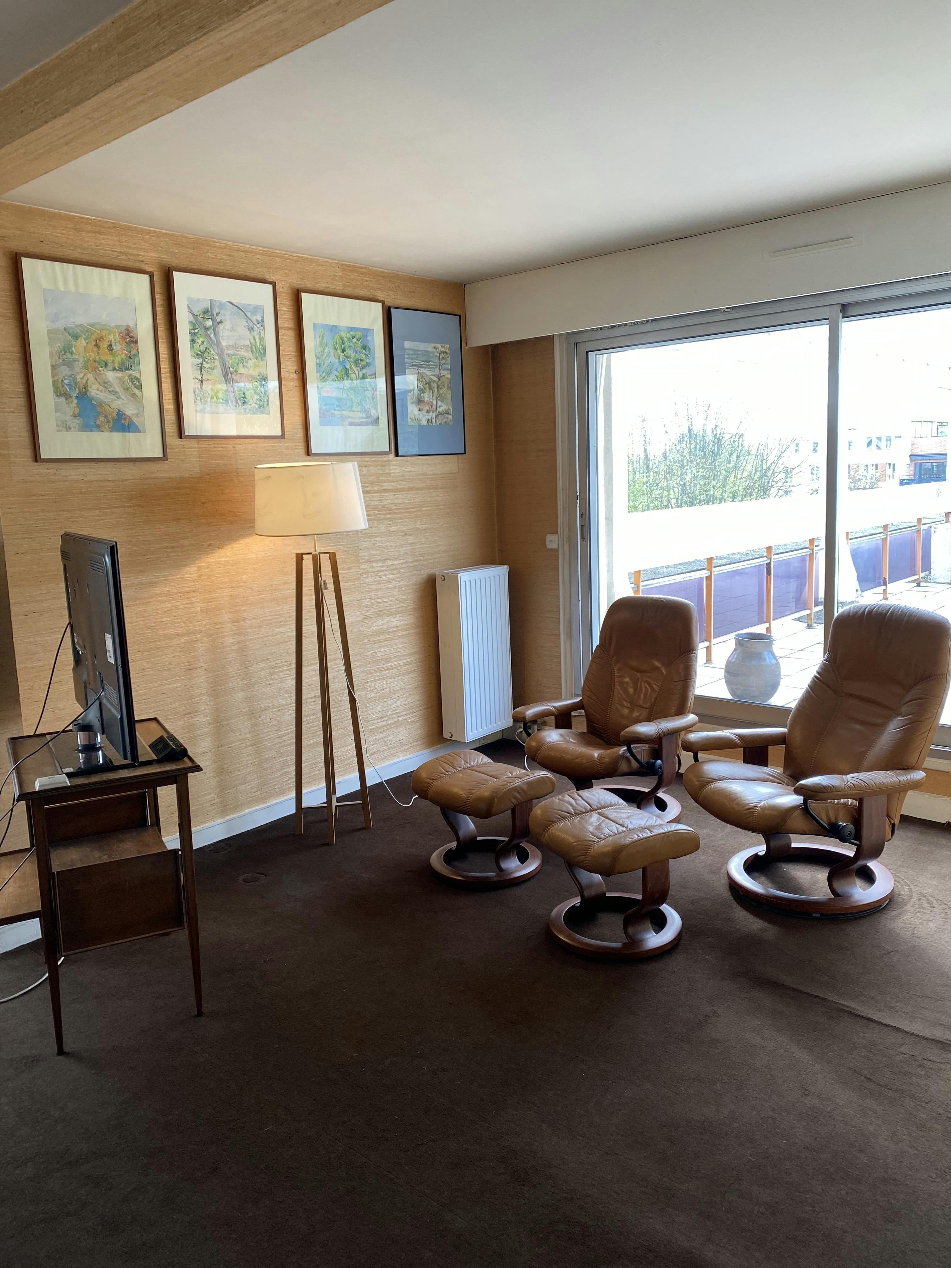 Apartment for rent for €3,900 per month in Montrouge, Rue d'Arcueil