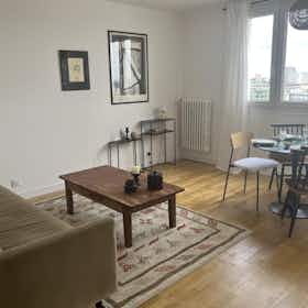 Отдельная комната сдается в аренду за 490 € в месяц в Saint-Jacques-de-la-Lande, Rue de la Pilate