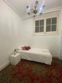 Pokój prywatny do wynajęcia za 480 € miesięcznie w mieście Bilbao, Calle de Elcano