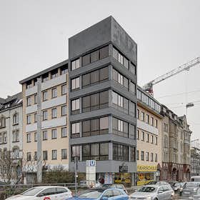 Chambre privée à louer pour 602 €/mois à Stuttgart, König-Karl-Straße