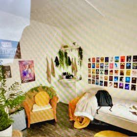 Privé kamer te huur voor € 500 per maand in Brussels, Rue des Tanneurs