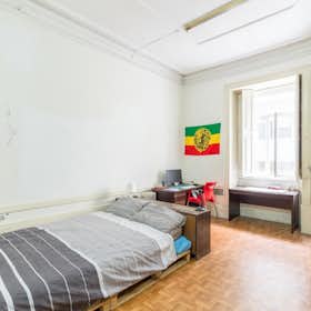Chambre privée à louer pour 350 €/mois à Porto, Rua do Breiner