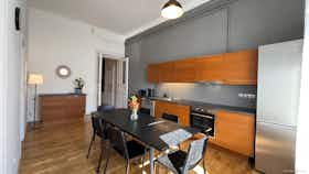Private room for rent for HUF 162,766 per month in Budapest, Rottenbiller utca
