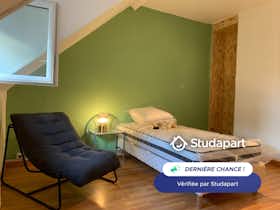 Hus att hyra för 370 € i månaden i Évreux, Rue de Pannette