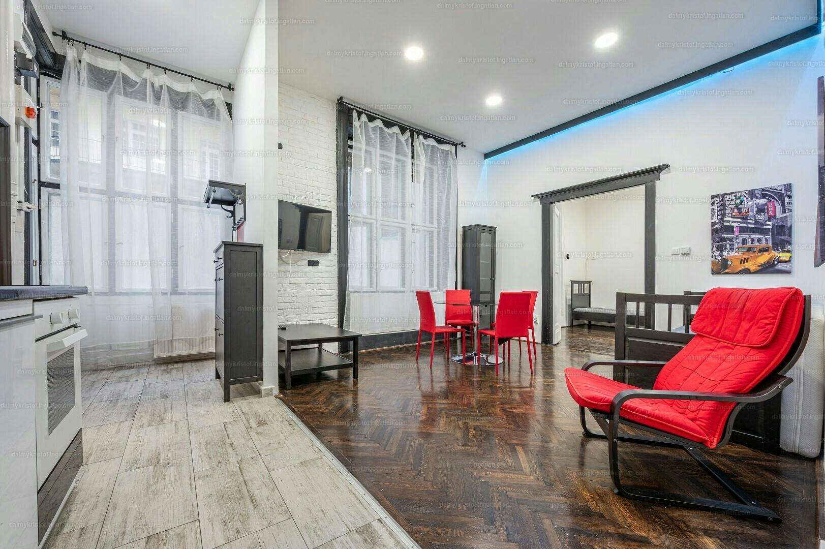 preview gallery tile