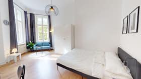 Studio for rent for €1,240 per month in Berlin, Hohenzollerndamm