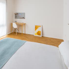 Privé kamer te huur voor € 760 per maand in Frankfurt am Main, Georg-Voigt-Straße