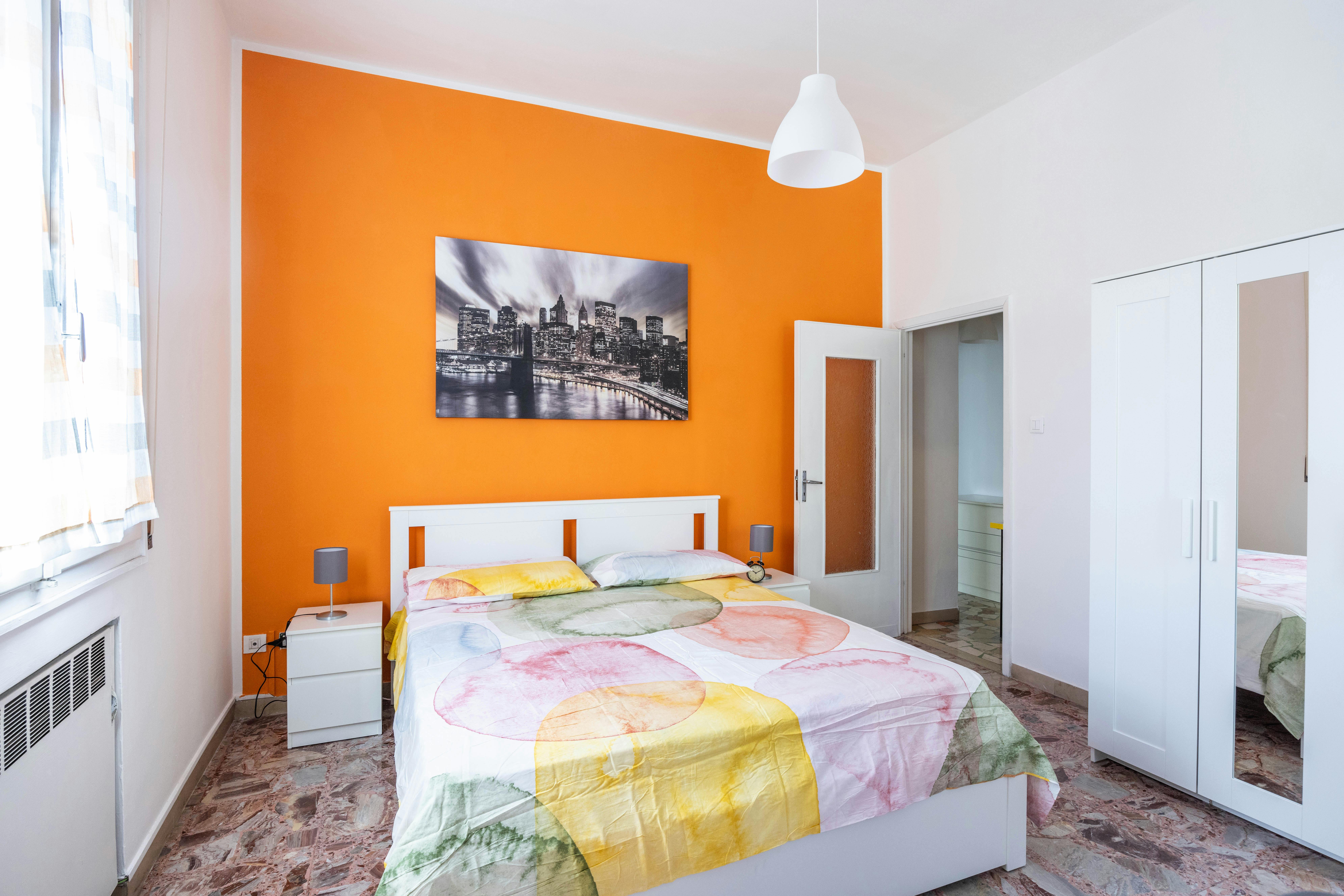 Via Umberto Giordano, Bologna