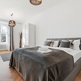 Apartment for rent for €60,000 per month in Vienna, Karlsplatz