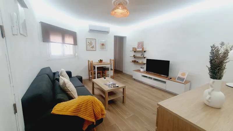 5 Miosotis Street, Madrid - à Madrid