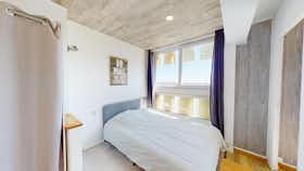 Cameră privată de închiriat pentru 540 EUR pe lună în Le Bouscat, Avenue de la Libération-Charles de Gaulle