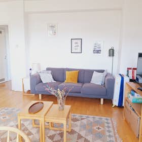 Lägenhet att hyra för 1 999 € i månaden i Amsterdam, Beethovenstraat