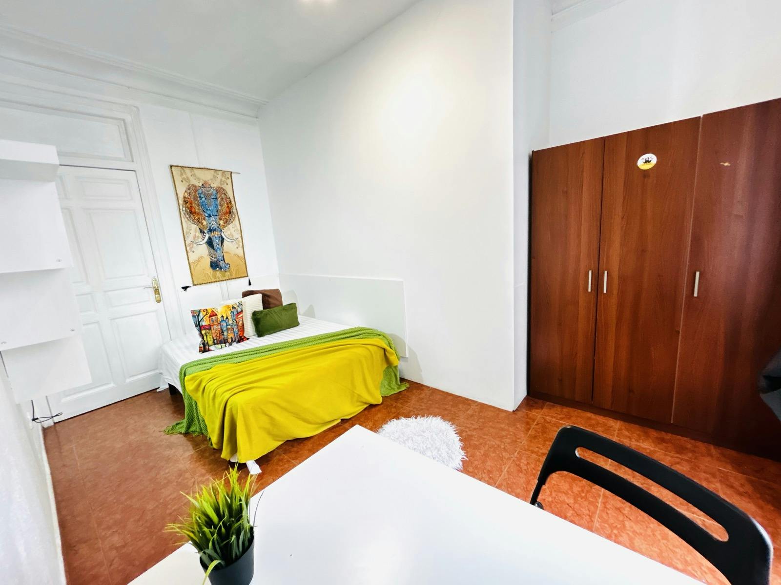 Ronda de Toledo, Madrid preview